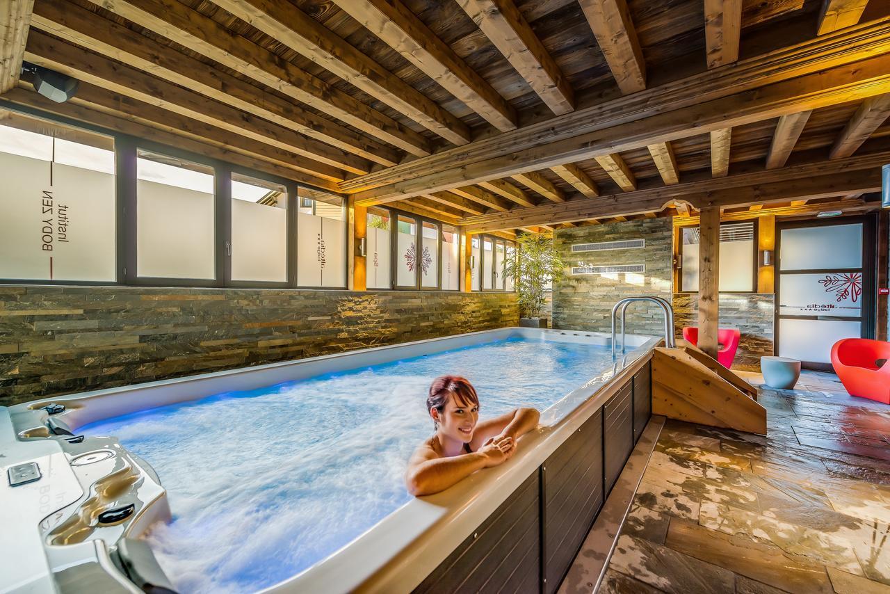 Les Cabanes De La Maison Rouge FRENCH ALPS Exterior photo